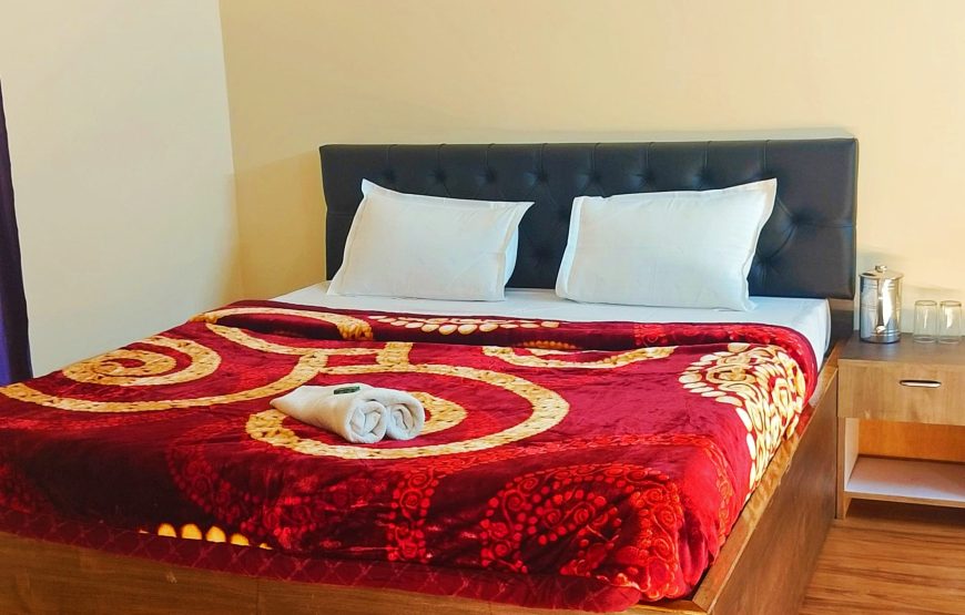 Yamphung 2 Bed Sharing Room